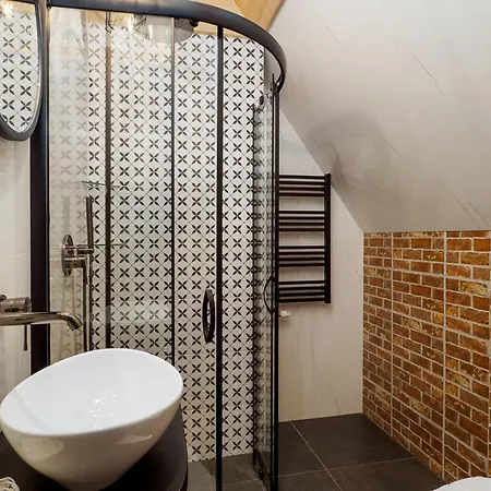 Apartamenty Male Ciche Z Jacuzzi Ogrodowym, Widokiem Na Gory Exterior foto