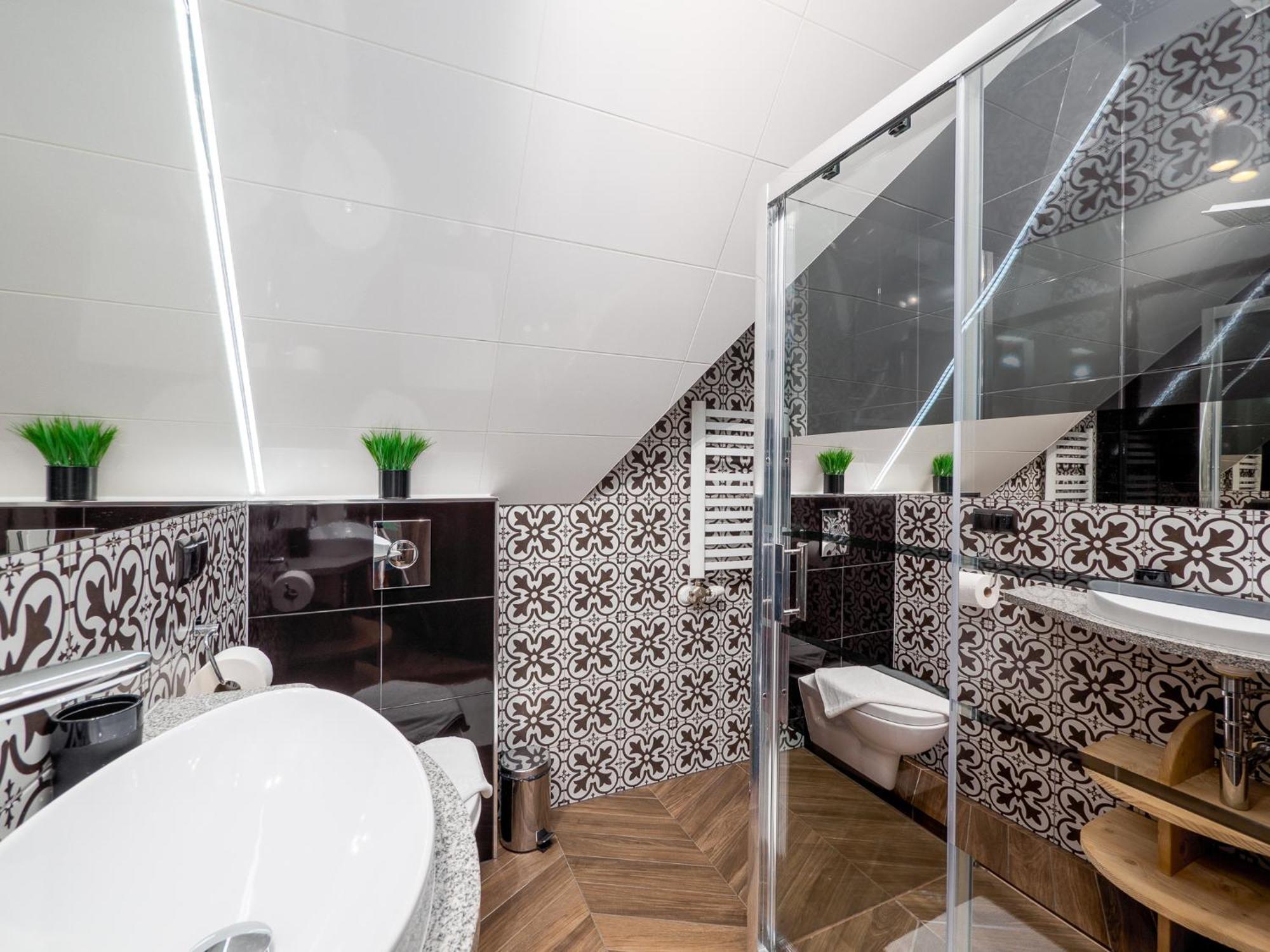 Z Jacuzzi Ogrodowym, Widokiem Na Tatry I Sky Walk Ciche Małe